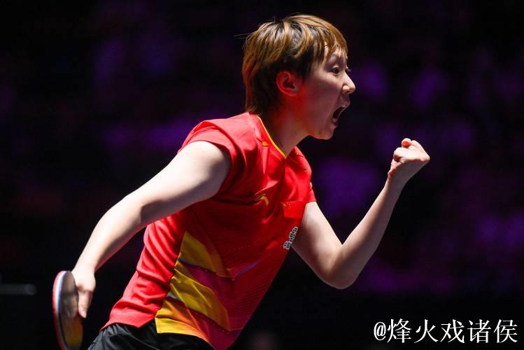 王曼昱晋级女单四强